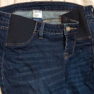 Old Navy Rockstar maternity jeans size 12